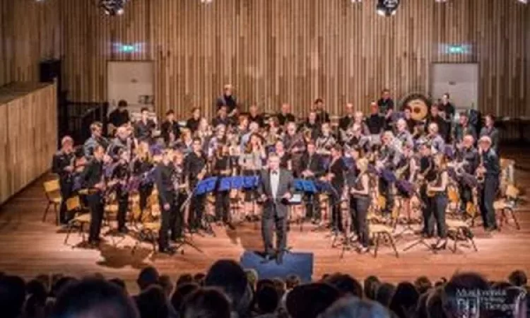 2016 Margraten NL 20160715_002-1-300x200