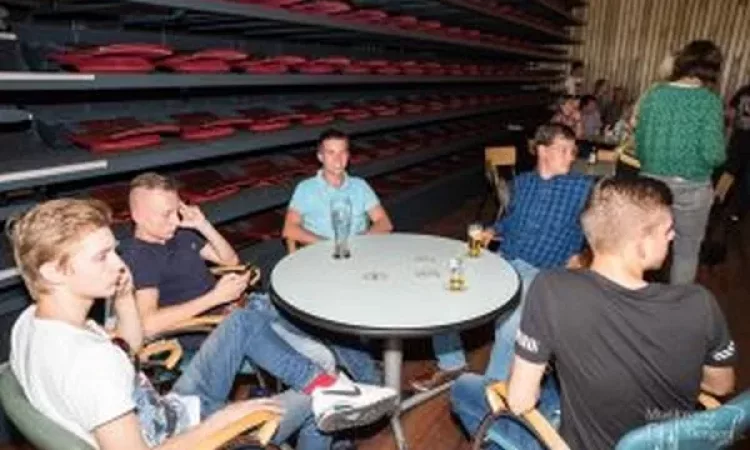 2016 Margraten NL 20160716_019-300x200