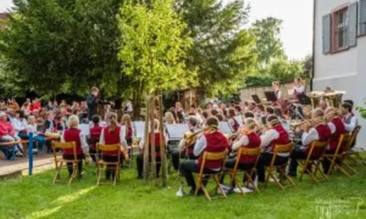 2016 Serenadenkonzert 20160702_011-300x200