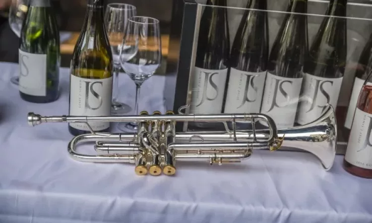 2017 Maiwecken Maiwecken 100