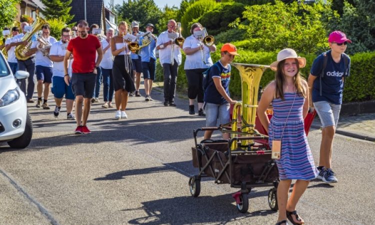 2020 Musikalischer Dorbspaziergang CoronaMarsch 0010