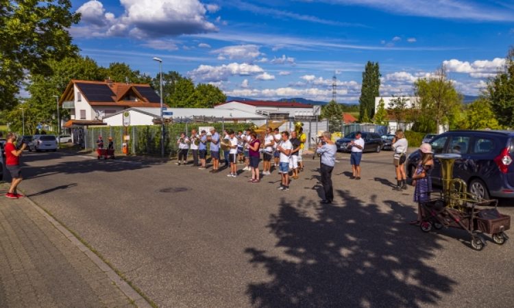 2020 Musikalischer Dorbspaziergang CoronaMarsch 0017