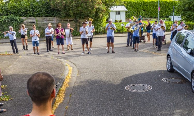 2020 Musikalischer Dorbspaziergang CoronaMarsch 0020