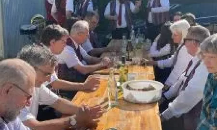 2025 Maiwecken 009 WhatsApp Bild 2025-05-01 um 15.18.57_4babfe37