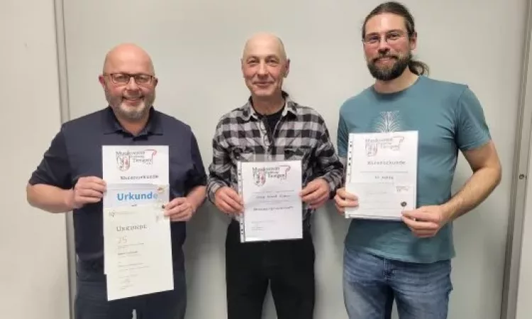 Jahreshauptversammmlung Generalversammlung Musikverein Freiburg Tiengen Josef Simon Armin Renkert Martin Schmidt